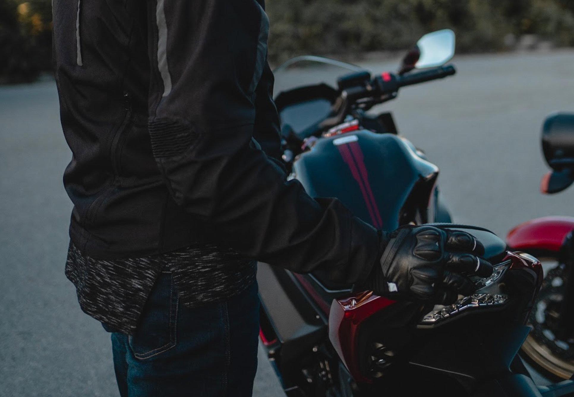 Unveiled: The Best Materials for Unbeatable Motorcycle Protection!